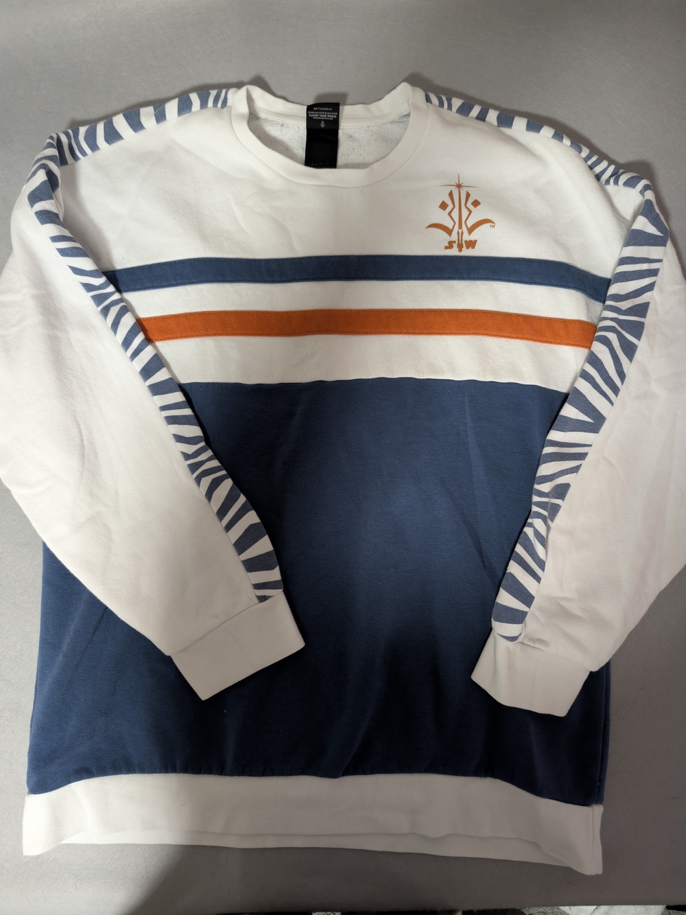 Our Universe Star Wars Ahsoka Tano Striped Crewneck Sweatshirt XL Puff Print